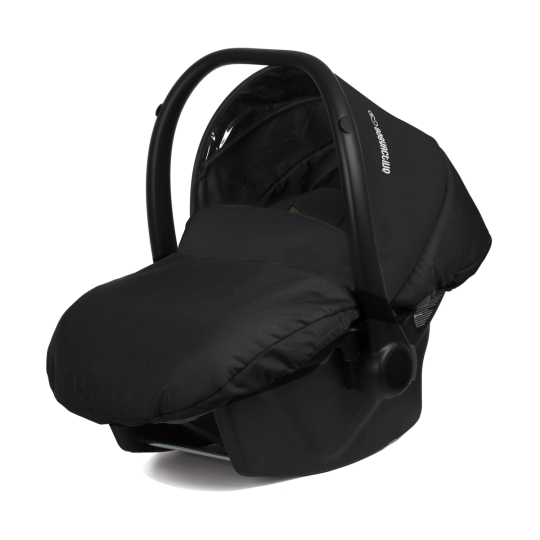 La coque auto Trippy est conçue pour offrir à votre nouveau-né une protection maximale dès la naissance, tout en garantissant une installation simple, rapide et sécurisée. Légère et ergonomique, elle se fixe en un clic sur la base Isofix Trippy, (ou se ceinture au véhicule) et sur la poussette compatible, pour des déplacements fluides et sans réveiller bébé. Sa forme enveloppante, son réducteur nouveau-né et son harnais 3 ou 5 points (selon version) assurent un maintien optimal, parfaitement adapté à la morphologie des tout-petits.&nbsp; Parce que les familles accueillant jumeaux, triplés ou fratries rapprochées ont besoin de solutions pratiques, la coque Trippy est disponible en plusieurs configurations : • Pack 3 coques : pensé pour les triplés ou les assistantes maternelles accueillant plusieurs nourrissons. ➜ Chaque bébé dispose de son siège-auto, sans nécessité de réajuster ou de réinstaller entre deux trajets. 3 Couvres-jambes offerts Ces packs permettent une organisation fluide et sécurisée, en évitant les manipulations répétées et en réduisant le temps d’installation dans la voiture. Existe aussi en pack jumeaux&nbsp; Notre avis Lilo Jumeaux sur la Coque Isofix Trippy La coque Trippy est idéale pour les premières sorties : légère, sûre et compatible avec la base Isofix. Elle simplifie vraiment le quotidien des parents de multiples en permettant une installation rapide… sans jamais laisser un bébé attendre trop longtemps.DIMENSIONS ET POIDS de la&nbsp;Coque Isofix TrippyUtilisable dès : 40 cm jusqu’à 87 cm ( de 0 à 13 Kg) Insert nouveau-né Couvre-jambes inclus Poids : 3,2 kg Utilisable dès : 40 cm jusqu’à 87 cm Matériaux : plastique, polyester, mousse hypoallergénique Cette coque est non seulement légère, mais elle est également fabriquée à partir de matériaux de haute qualité, garantissant une durabilité à long terme. 👉Pour découvrir davantage la poussette qui facilitera vos sorties en famille, n'hésitez pas à consulter la&nbsp;notice d’utilisation&nbsp;ou à visionner la&nbsp;démo du produit&nbsp;pour voir toutes ses fonctionnalités en action.La Coque Isofix Trippy est plus qu'un simple accessoire ; elle est une véritable alliée pour les familles avec des jumeaux ou des enfants d’âges rapprochés, apportant une touche de sérénité dans chaque trajet. En choisissant ce produit, vous optez pour la sécurité, le confort et le bonheur partagé.Lilo JumeauxFirst alt text